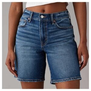American Eagle Strigid Perfect Denim Jorts Bermuda  Size 2